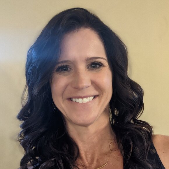 Meet your Posher, Mollie - Picture 1 of 1